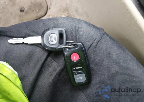 2008 Mazda Mazda3 I Touring Value from USA, damaged, VIN JM1BK32G081154468